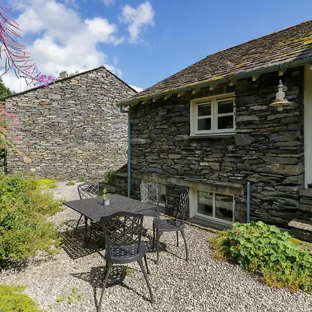 Holiday home The Granary